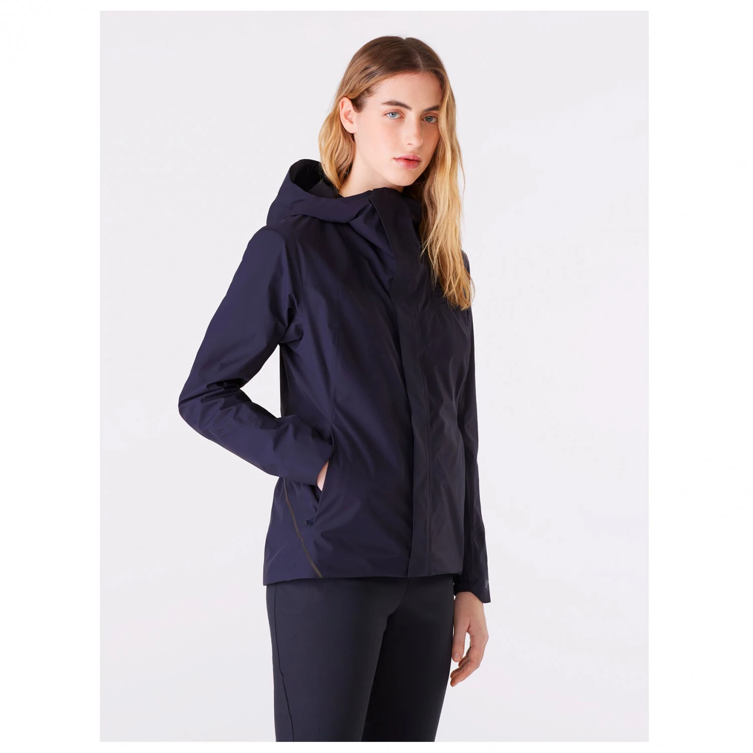 Arc'teryx Women's Solano Hoody - Casual Jacket 5 Arc'teryx Women's Solano Hoody - Casual Jacket - Image 5