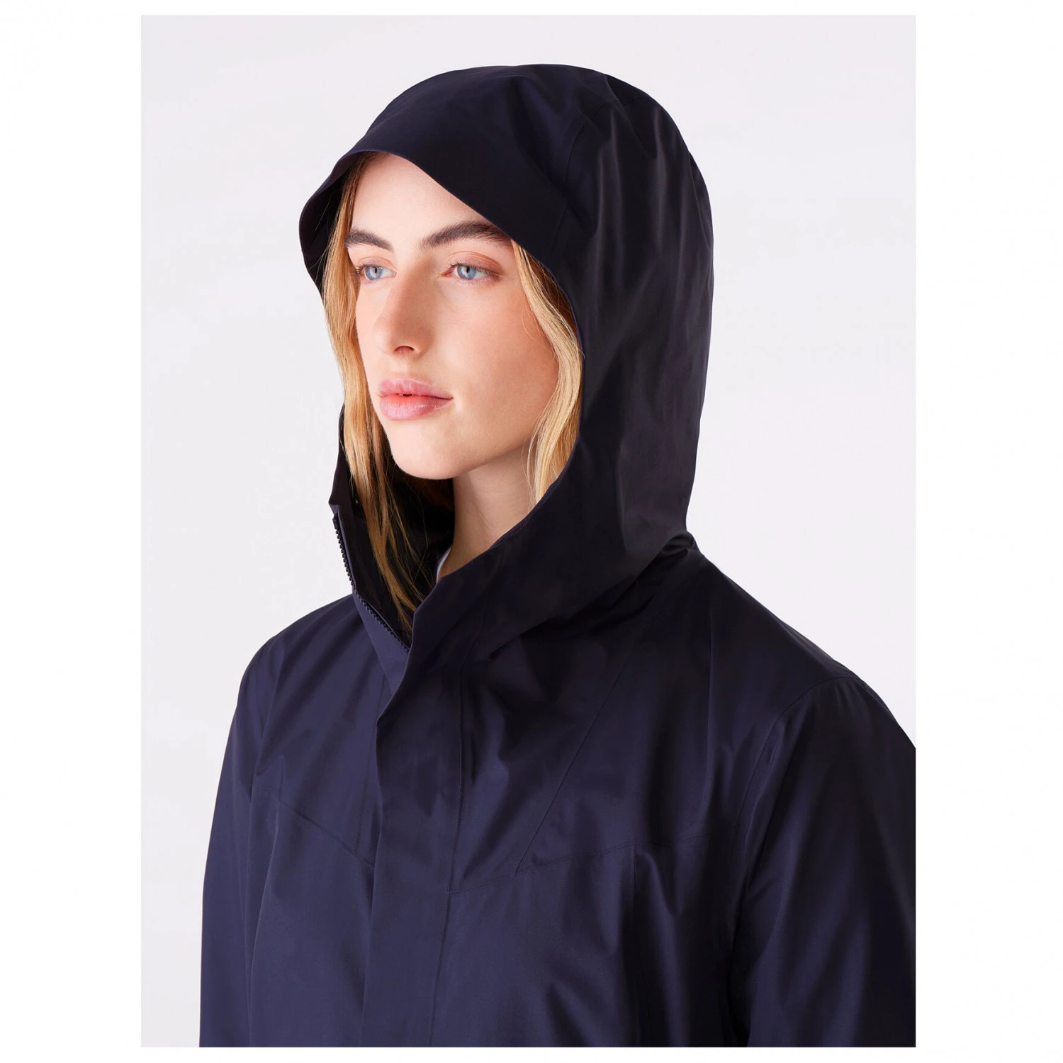 Arc'teryx Women's Solano Hoody - Casual Jacket 6 Arc'teryx Women's Solano Hoody - Casual Jacket - Image 6