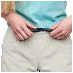 Black Diamond Women's Dirtbag Shorts - Shorts -Outdoor Clothing Store black diamond womens dirtbag shorts shorts detail 5