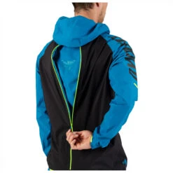 Dynafit Ride 3L Jacket - Cycling Jacket 9 Dynafit Ride 3L Jacket - Cycling Jacket -Outdoor Clothing Store dynafit ride 3l jacket cycling jacket detail 4