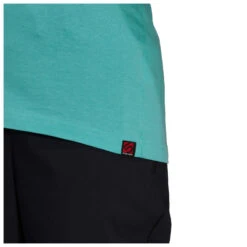 Five Ten Women's Graphics Stealth Cat - T-shirt -Outdoor Clothing Store five ten womens graphics stealth cat t shirt detail 7