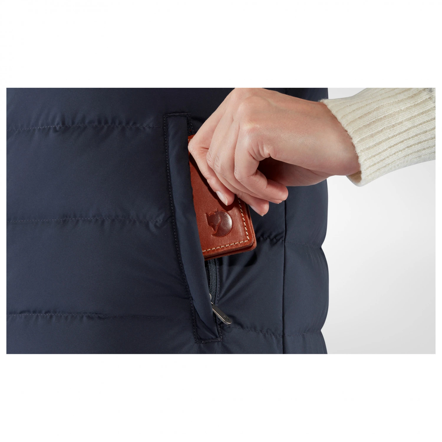 FJÄLLRÄVEN Women's Greenland Down Liner Vest - Down Vest 8 FJÄLLRÄVEN Women's Greenland Down Liner Vest - Down Vest - Image 8