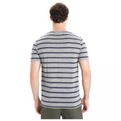 Icebreaker Wave S/S Tee Stripe - Merino Shirt 9 Icebreaker Wave S/S Tee Stripe - Merino Shirt -Outdoor Clothing Store icebreaker wave s s tee stripe merino shirt detail 4
