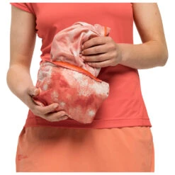 Jack Wolfskin Women's Prelight Windbreaker - Windproof Jacket 13 Jack Wolfskin Women's Prelight Windbreaker - Windproof Jacket -Outdoor Clothing Store jack wolfskin womens prelight windbreaker windproof jacket detail 7