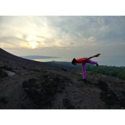 La Sportiva Women's Mantra Pant - Climbing Trousers 7 La Sportiva Women's Mantra Pant - Climbing Trousers -Outdoor Clothing Store la sportiva womens mantra pant climbing pant cf211da7674599f5e7dec52ea8726cd2 1