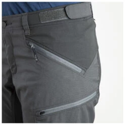 Lundhags Women's Makke II Shorts - Shorts 11 Lundhags Women's Makke II Shorts - Shorts -Outdoor Clothing Store lundhags womens makke ii shorts shorts detail 5