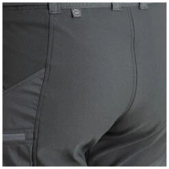 Lundhags Women's Makke II Shorts - Shorts 12 Lundhags Women's Makke II Shorts - Shorts -Outdoor Clothing Store lundhags womens makke ii shorts shorts detail 6