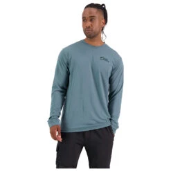 Mons Royale Icon L/S - Merino Shirt -Outdoor Clothing Store mons royale icon l s merino shirt detail 3