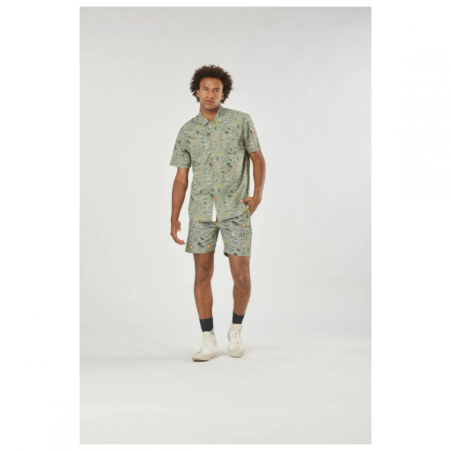 Picture Mataikona S/S Shirt - Shirt 3 Picture Mataikona S/S Shirt - Shirt - Image 3