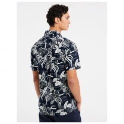 Protest Prtundae Short Sleeve Shirt - Shirt -Outdoor Clothing Store protest prtundae short sleeve shirt shirt detail 4