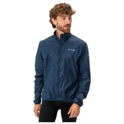 VAUDE Matera Air Jacket - Cycling Jacket 7 VAUDE Matera Air Jacket - Cycling Jacket -Outdoor Clothing Store vaude matera air jacket cycling jacket detail 3