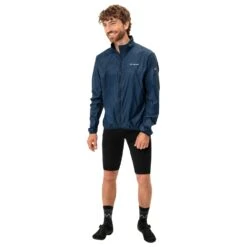 VAUDE Matera Air Jacket - Cycling Jacket 9 VAUDE Matera Air Jacket - Cycling Jacket -Outdoor Clothing Store vaude matera air jacket cycling jacket detail 5