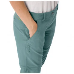 VAUDE Women's Skomer ZO Pants II - Walking Trousers 9 VAUDE Women's Skomer ZO Pants II - Walking Trousers -Outdoor Clothing Store vaude womens skomer zo pants ii walking trousers detail 4